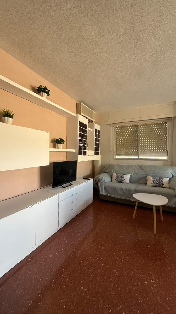 Flat for Rent in Granada