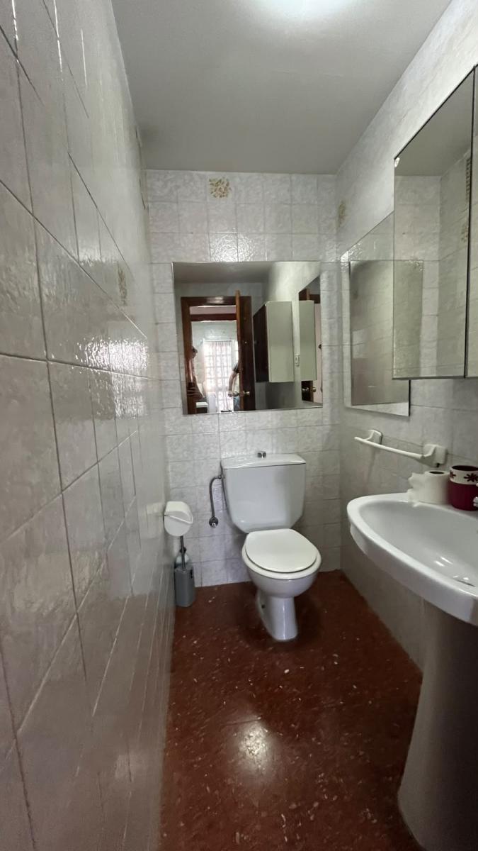 Flat for Rent in Granada