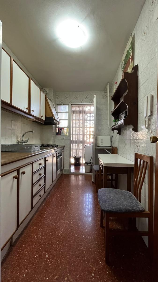 Flat for Rent in Granada