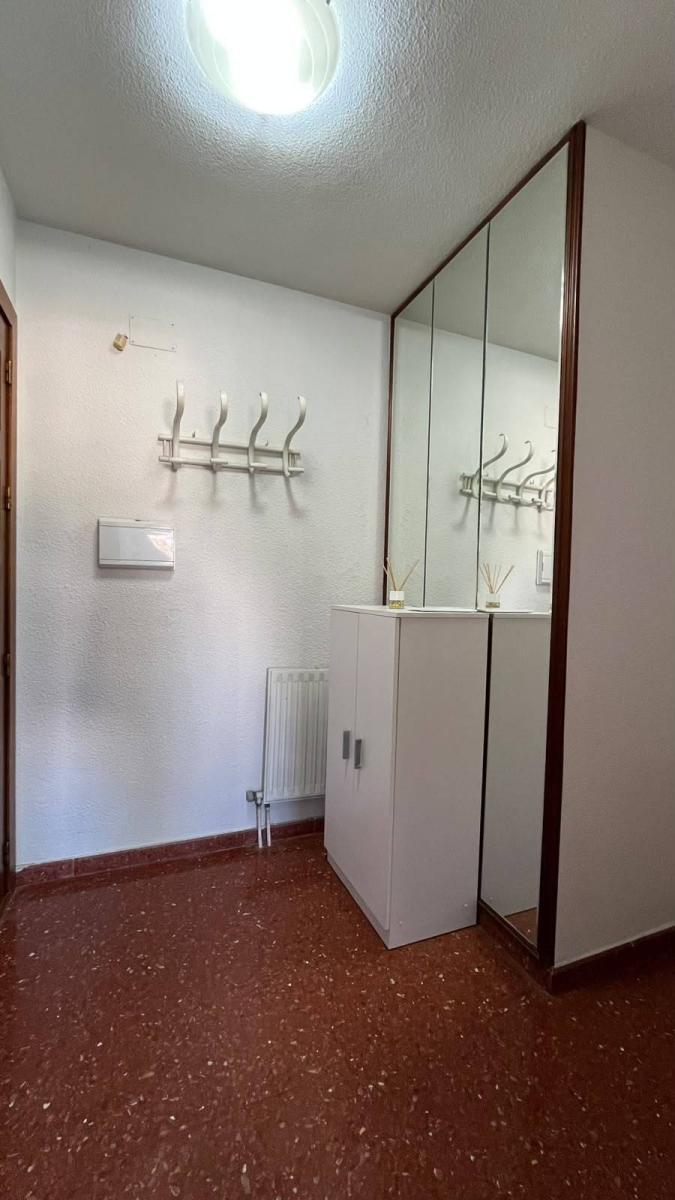 Flat for Rent in Granada