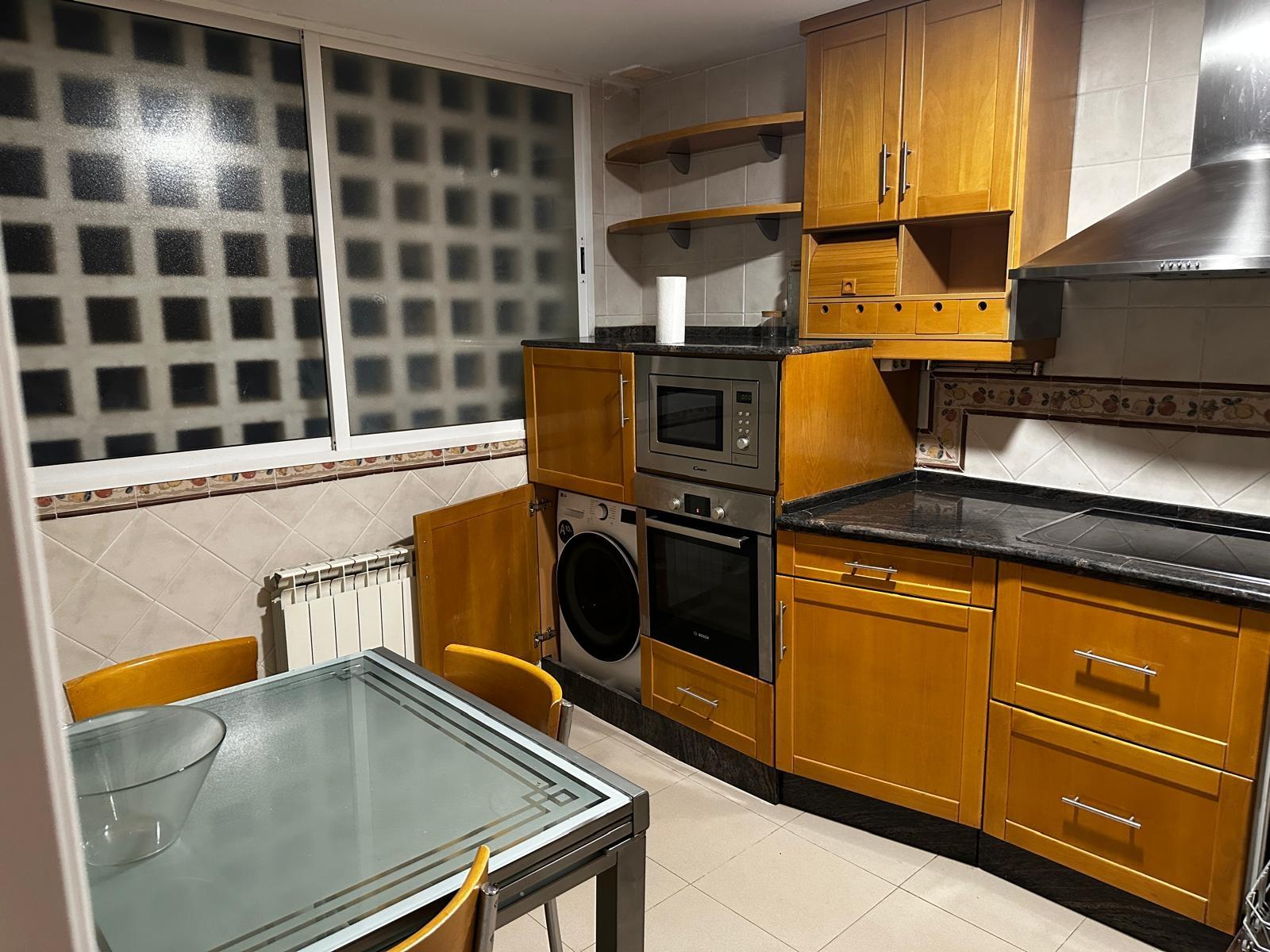 Duplex for Rent in Granada