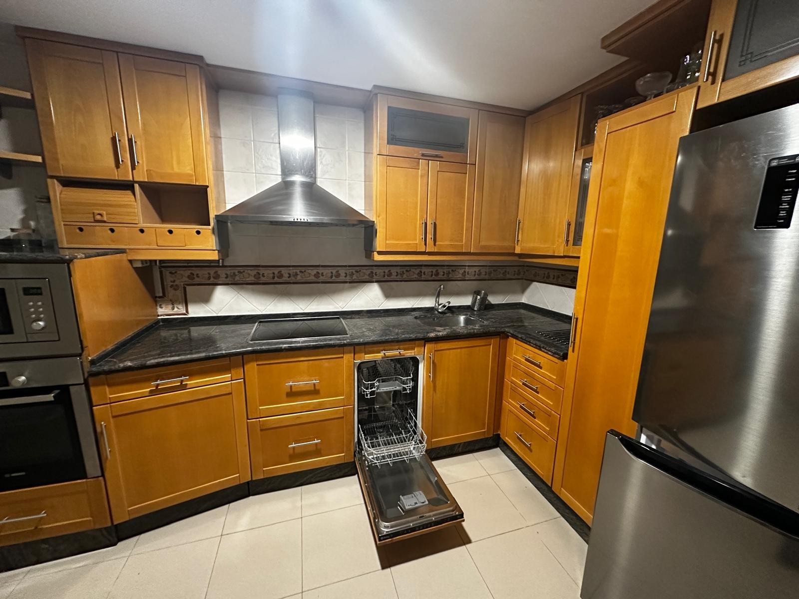 Duplex for Rent in Granada