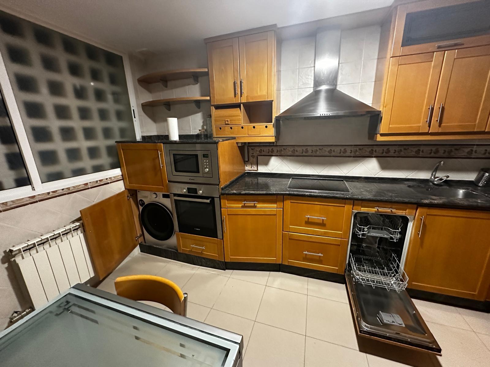 Duplex for Rent in Granada