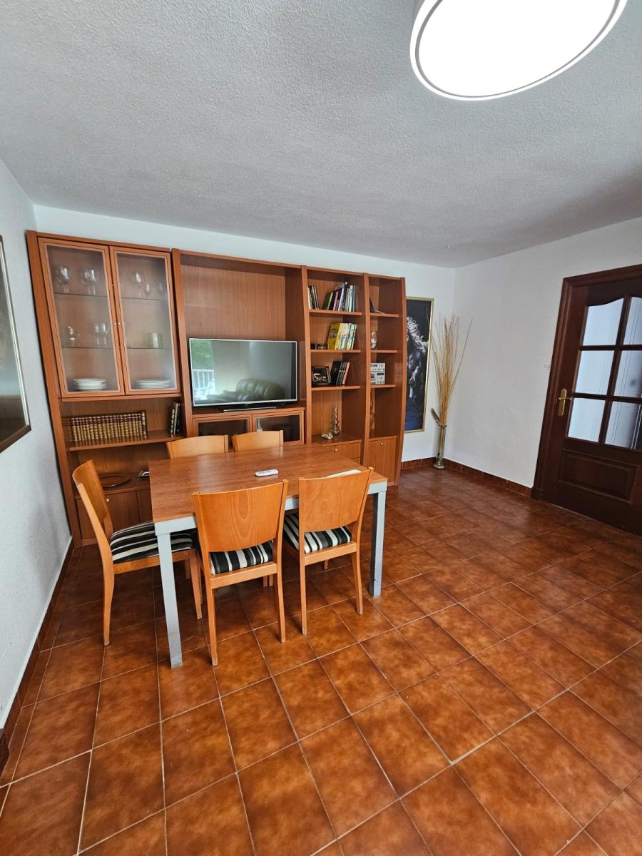 Flat for Rent in Granada