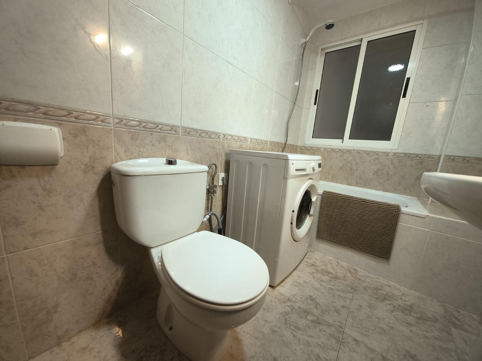 Flat for Rent in Granada