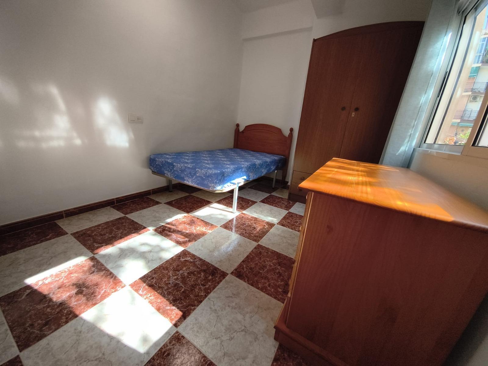 Flat for Rent in Granada