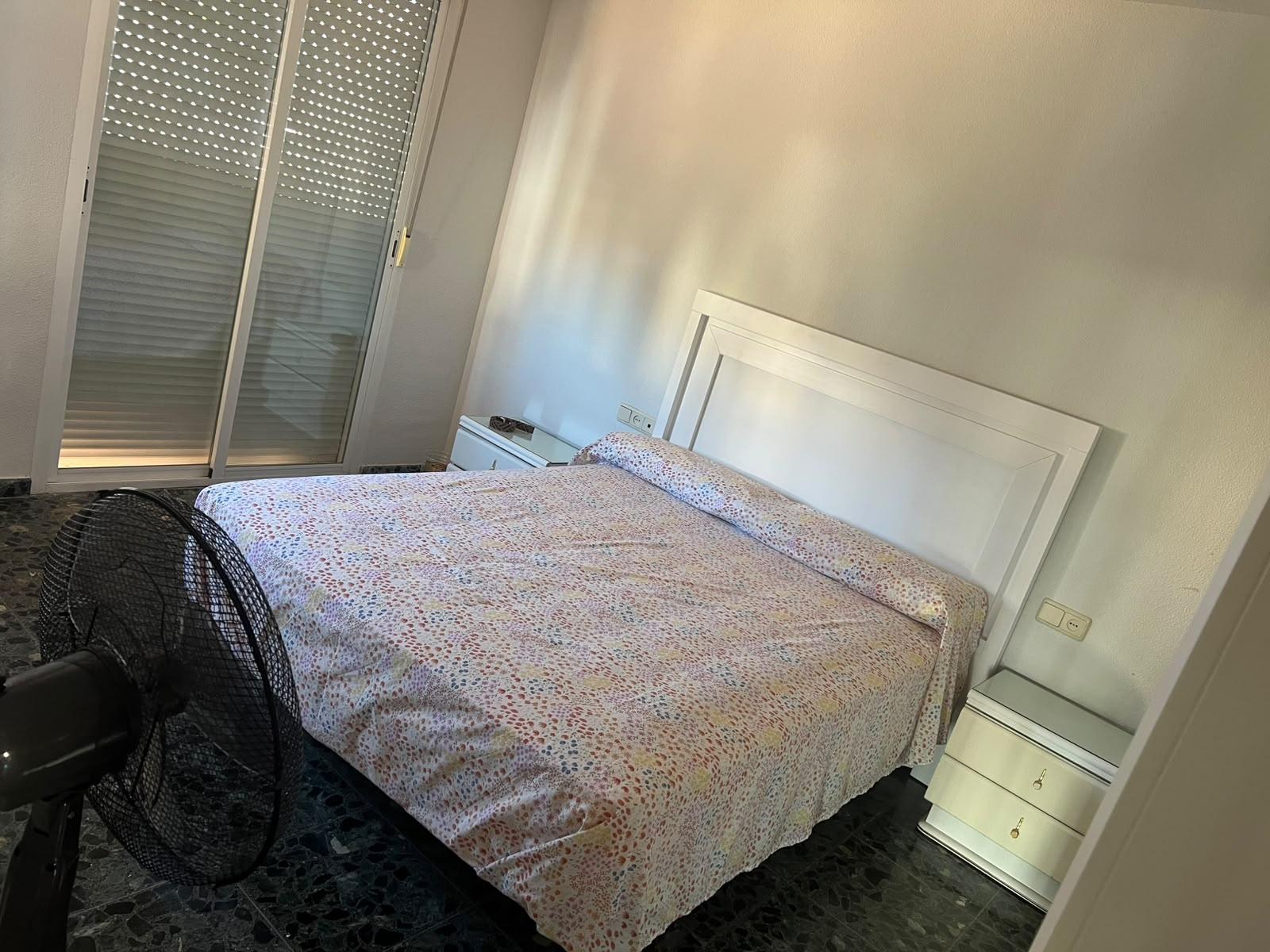 Semi-detached House for Rent in Gójar