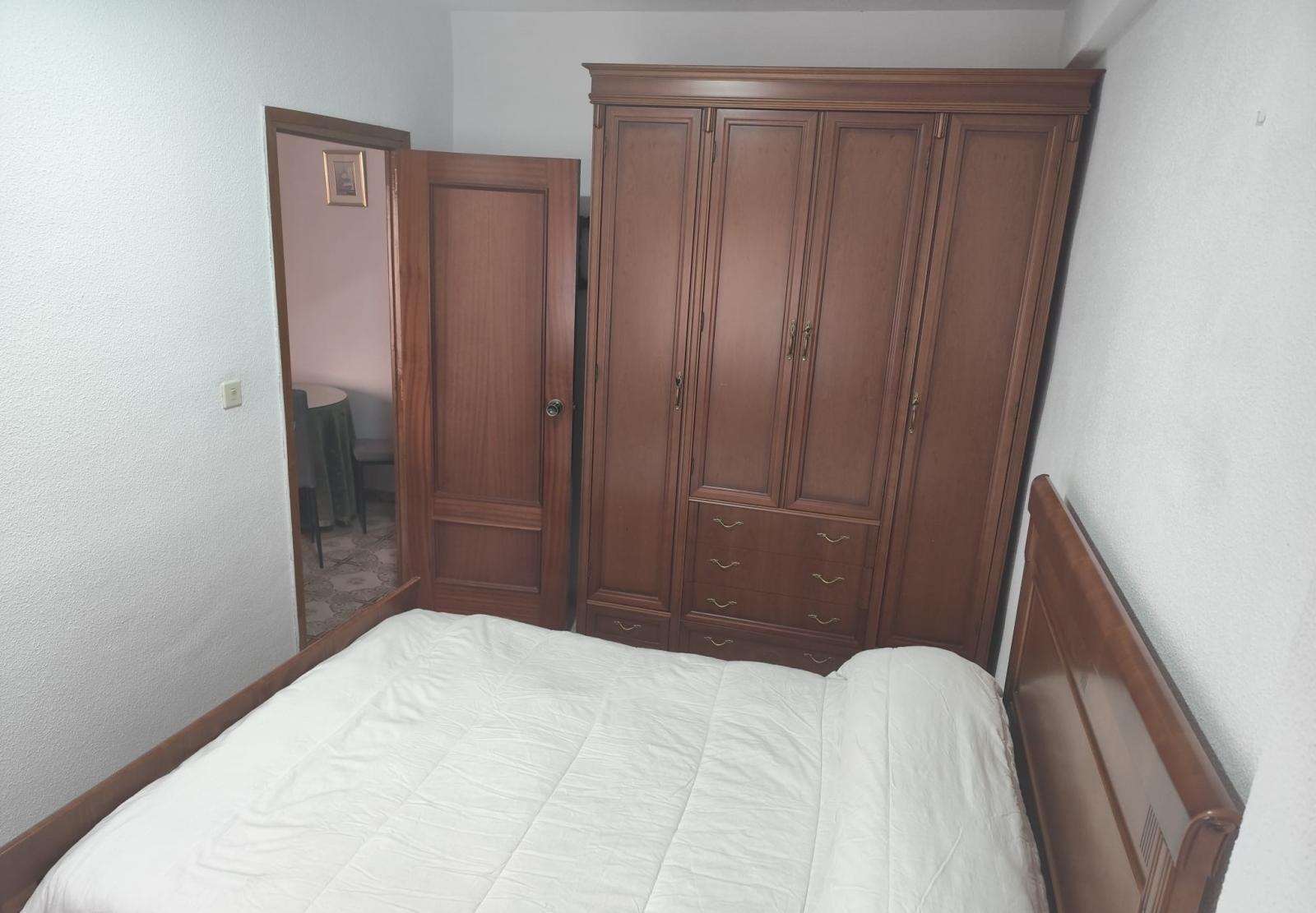 Flat for Rent in Granada