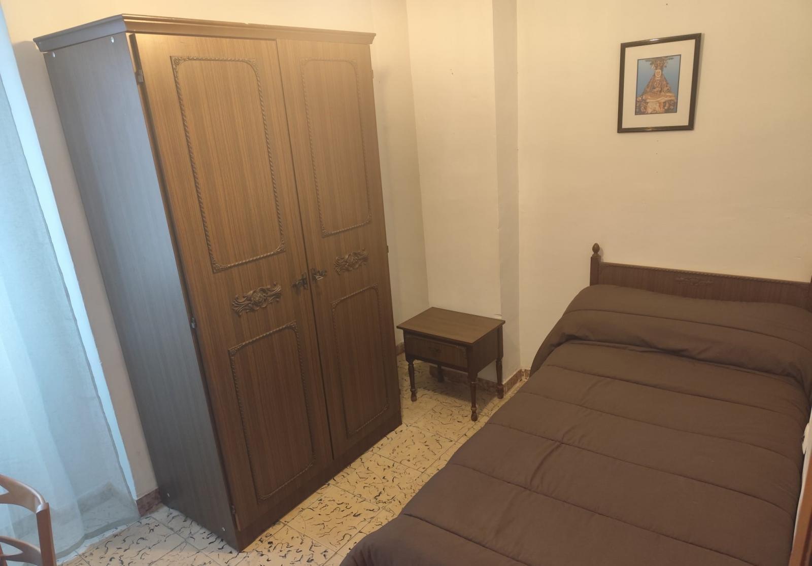 Flat for Rent in Granada