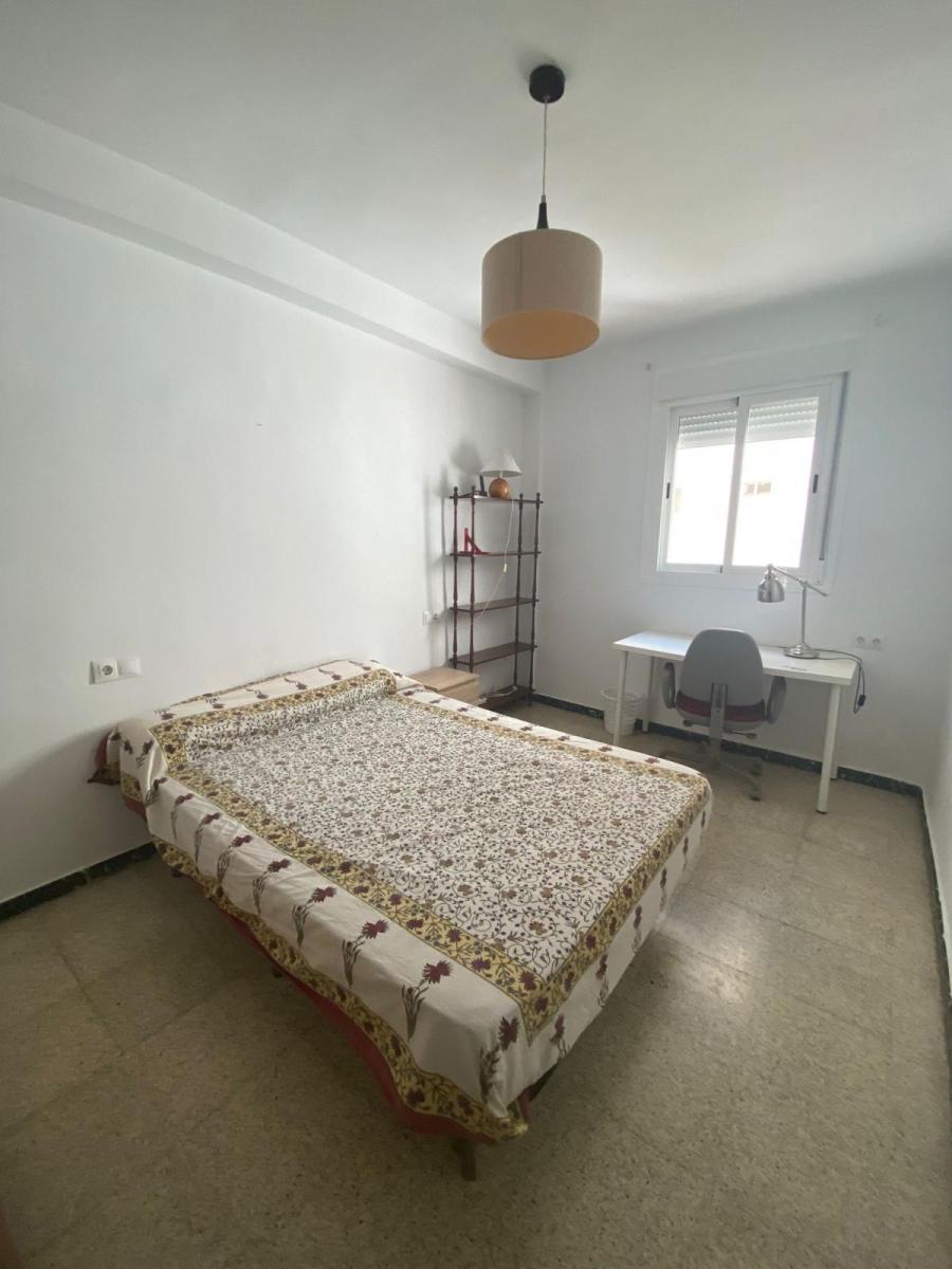 Flat for Rent in Granada