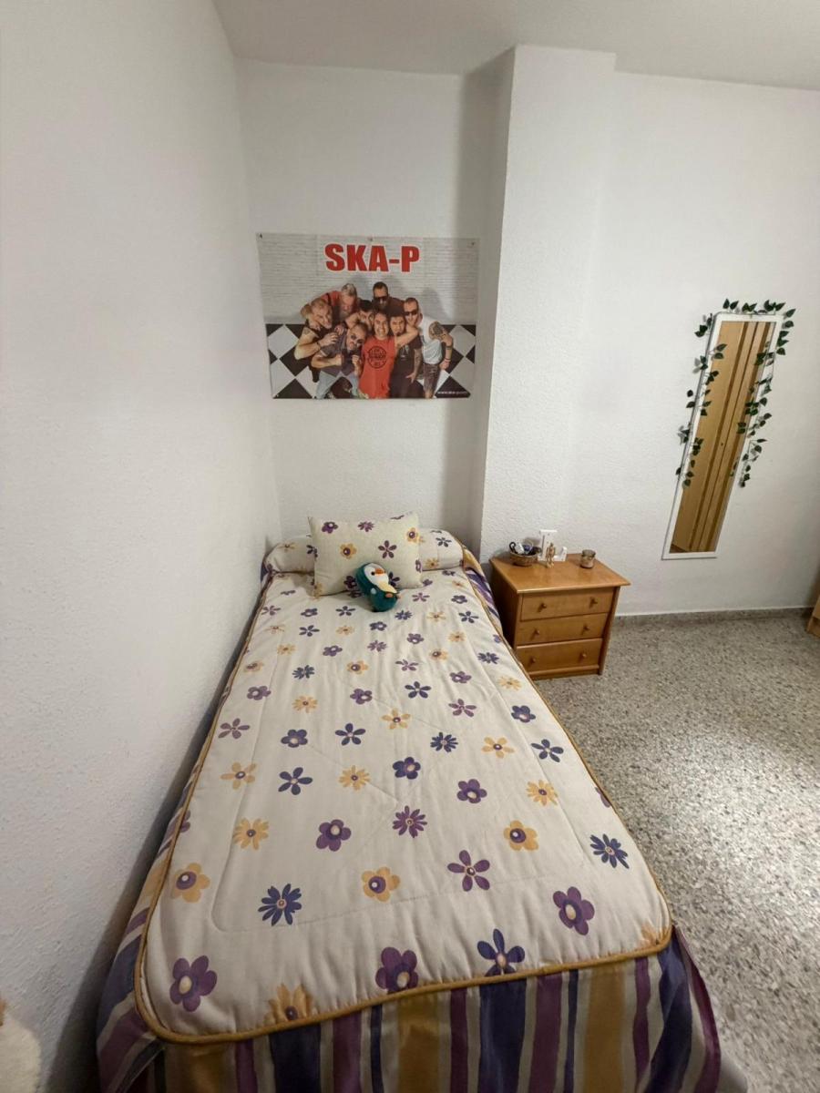 Flat for Rent in Granada