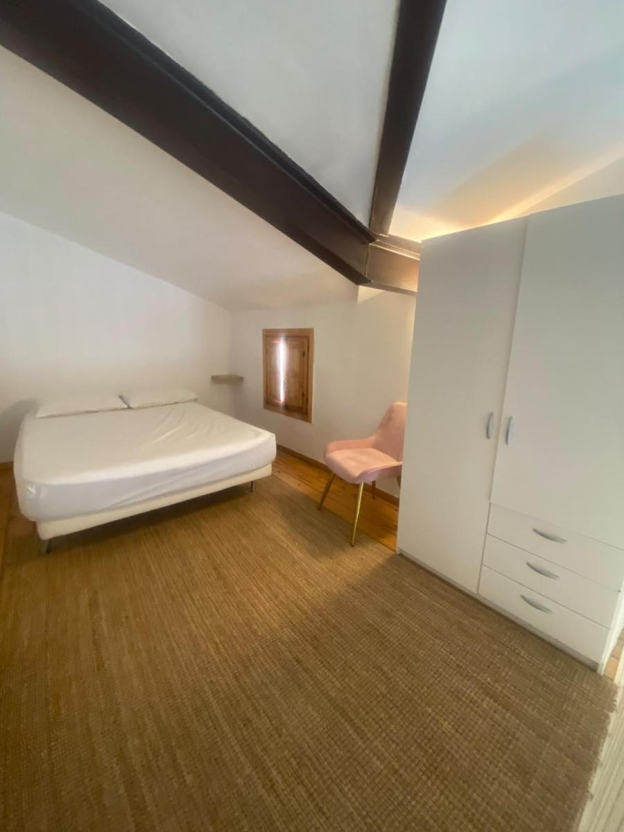 Apartment for Rent in Granada