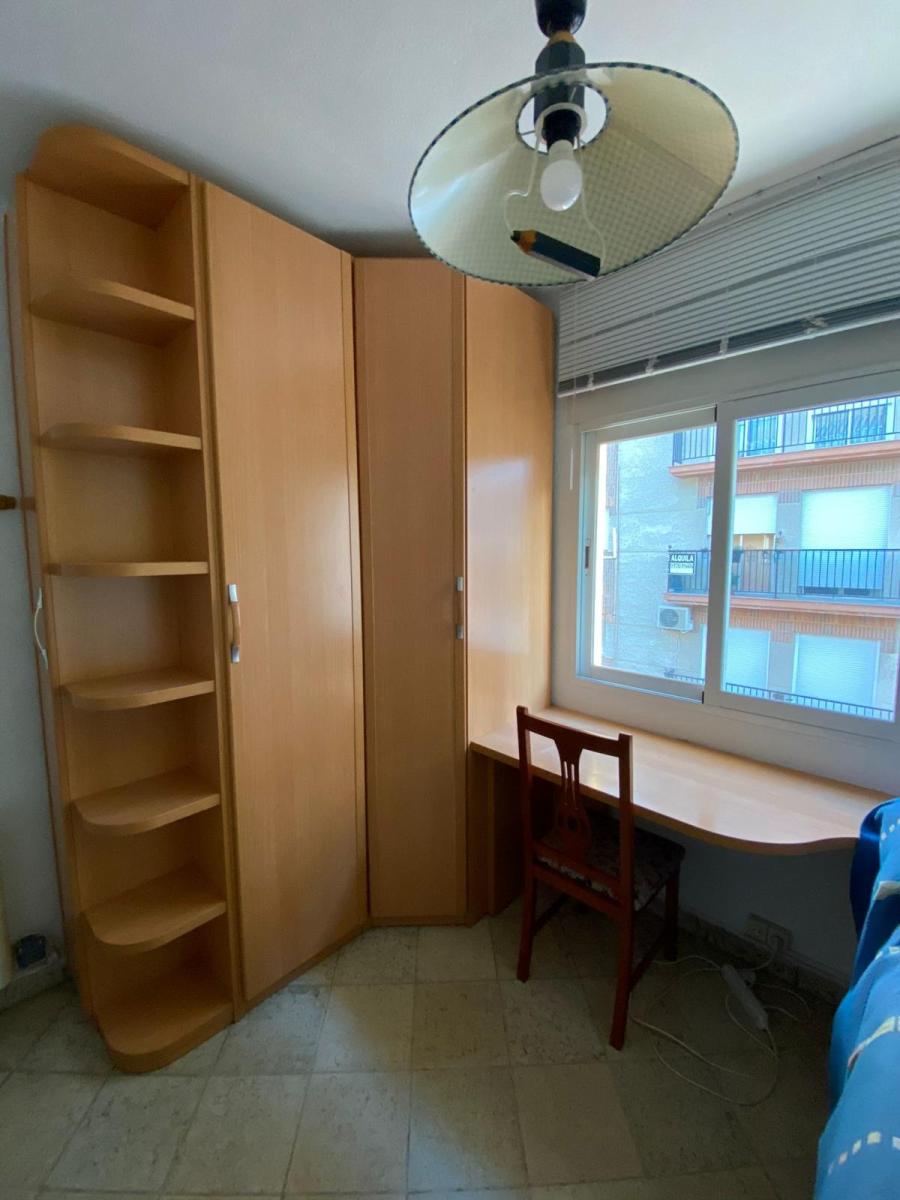 Flat for Rent in Granada