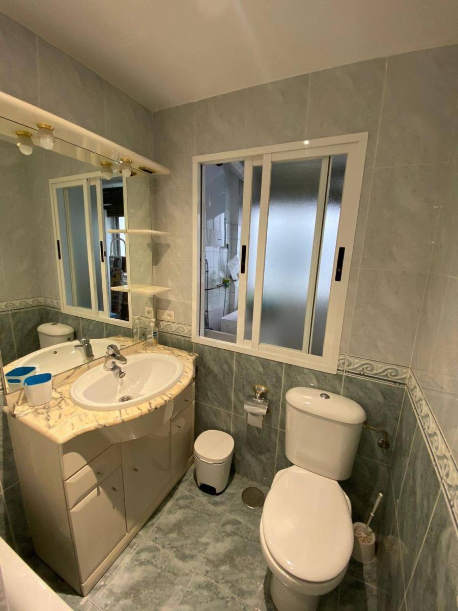 Flat for Rent in Granada