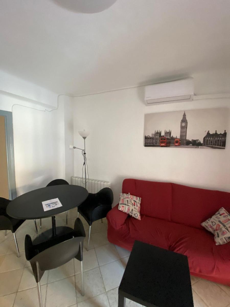 Flat for Rent in Granada