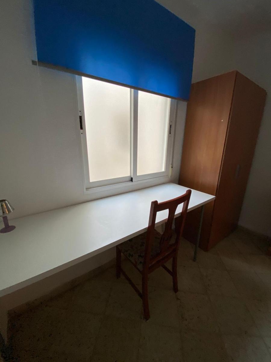 Flat for Rent in Granada