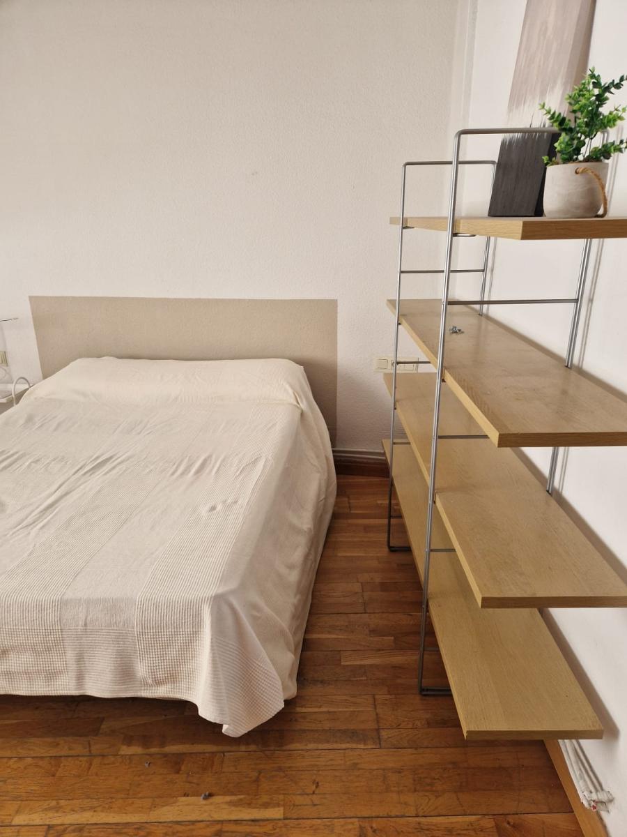 Flat for Rent in Granada