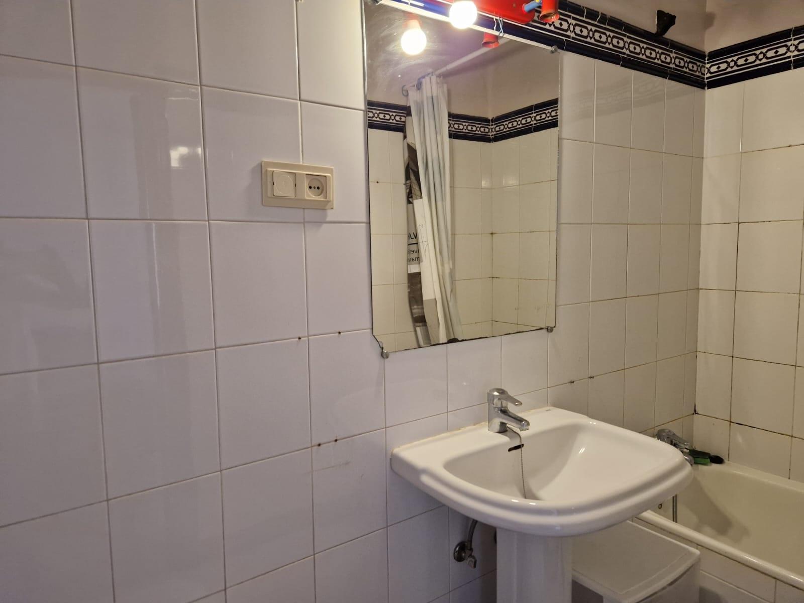 Flat for Rent in Granada