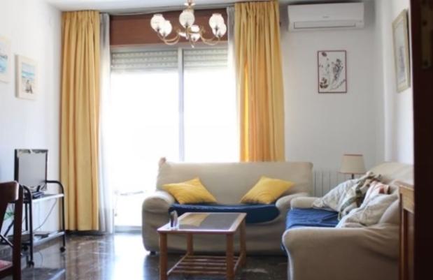 Flat for Sale in Granada