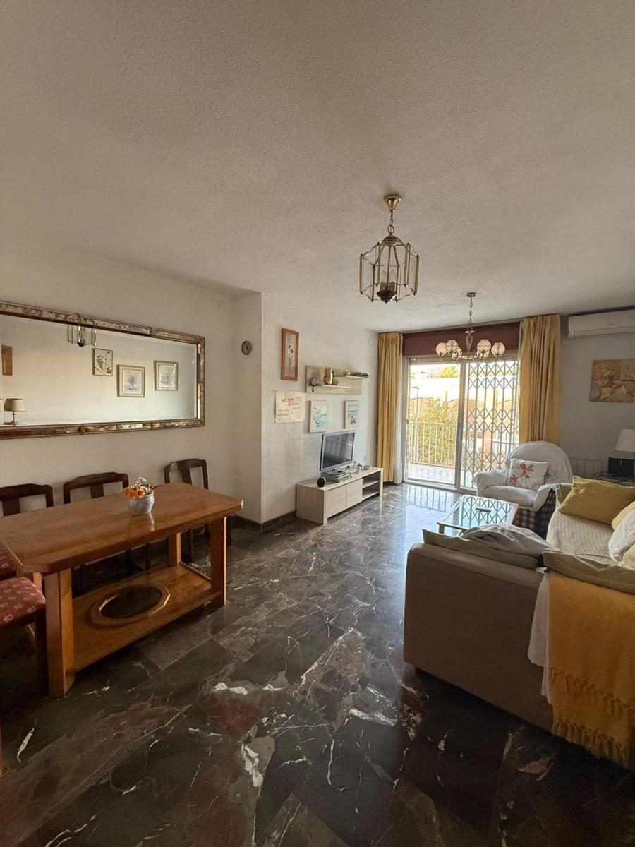 Flat for Sale in Granada