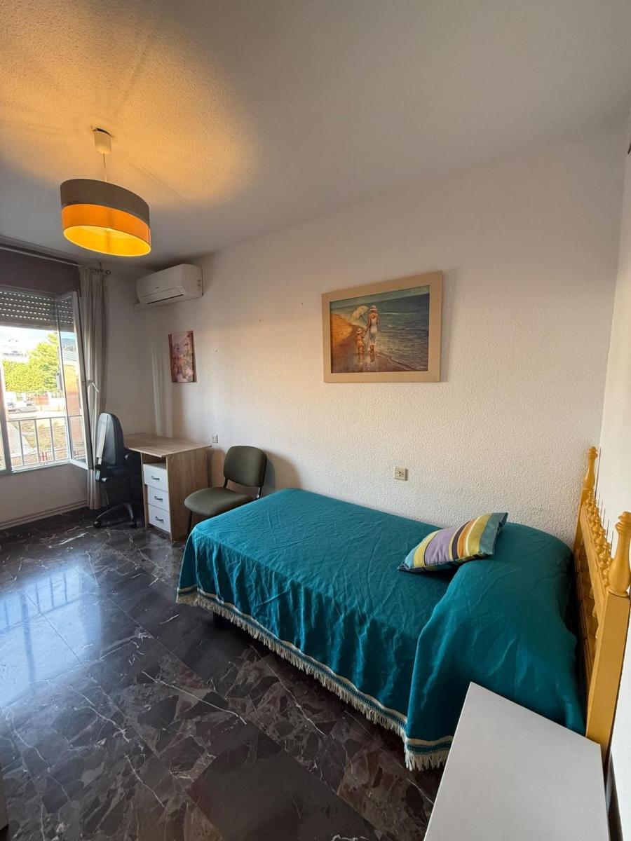Flat for Sale in Granada