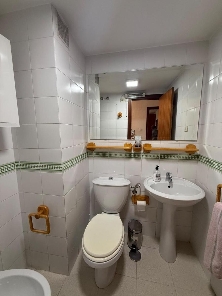 Flat for Sale in Granada
