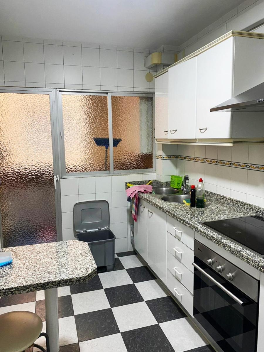 Flat for Rent in Granada