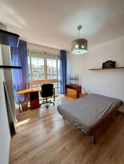 Flat for Rent in Granada