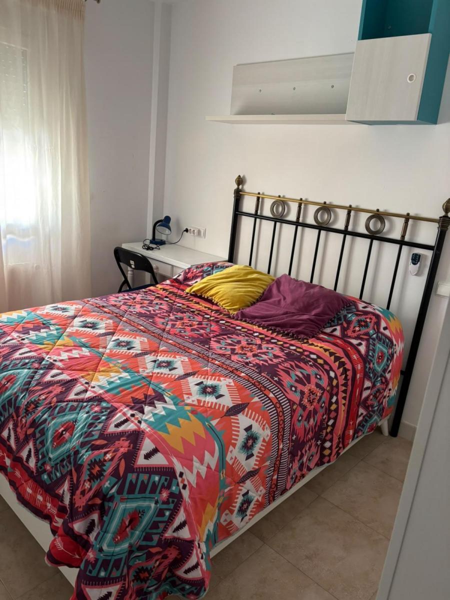 Flat for Rent in Granada