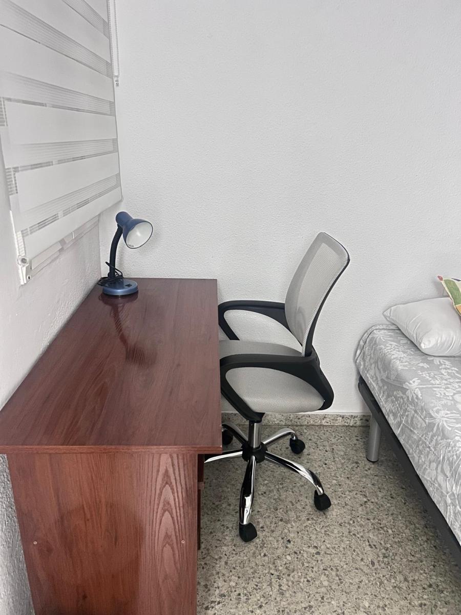 Flat for Rent in Granada