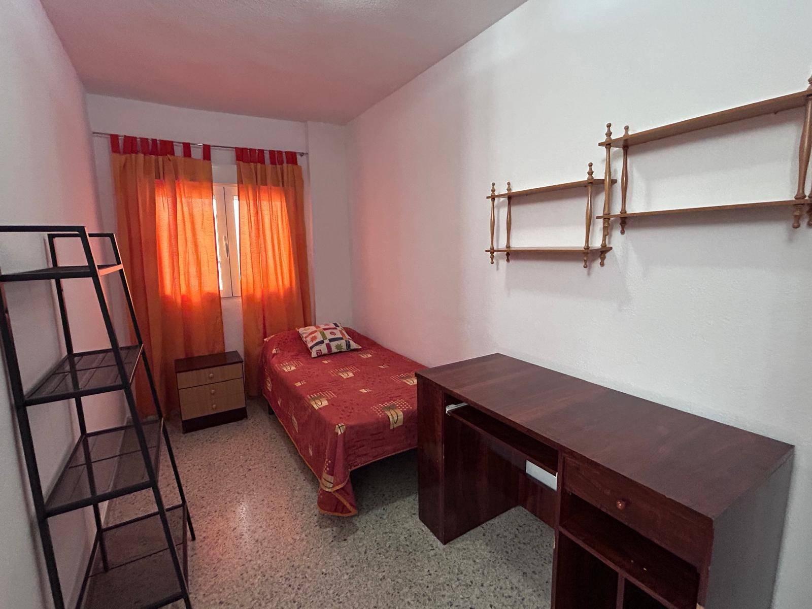 Flat for Rent in Granada