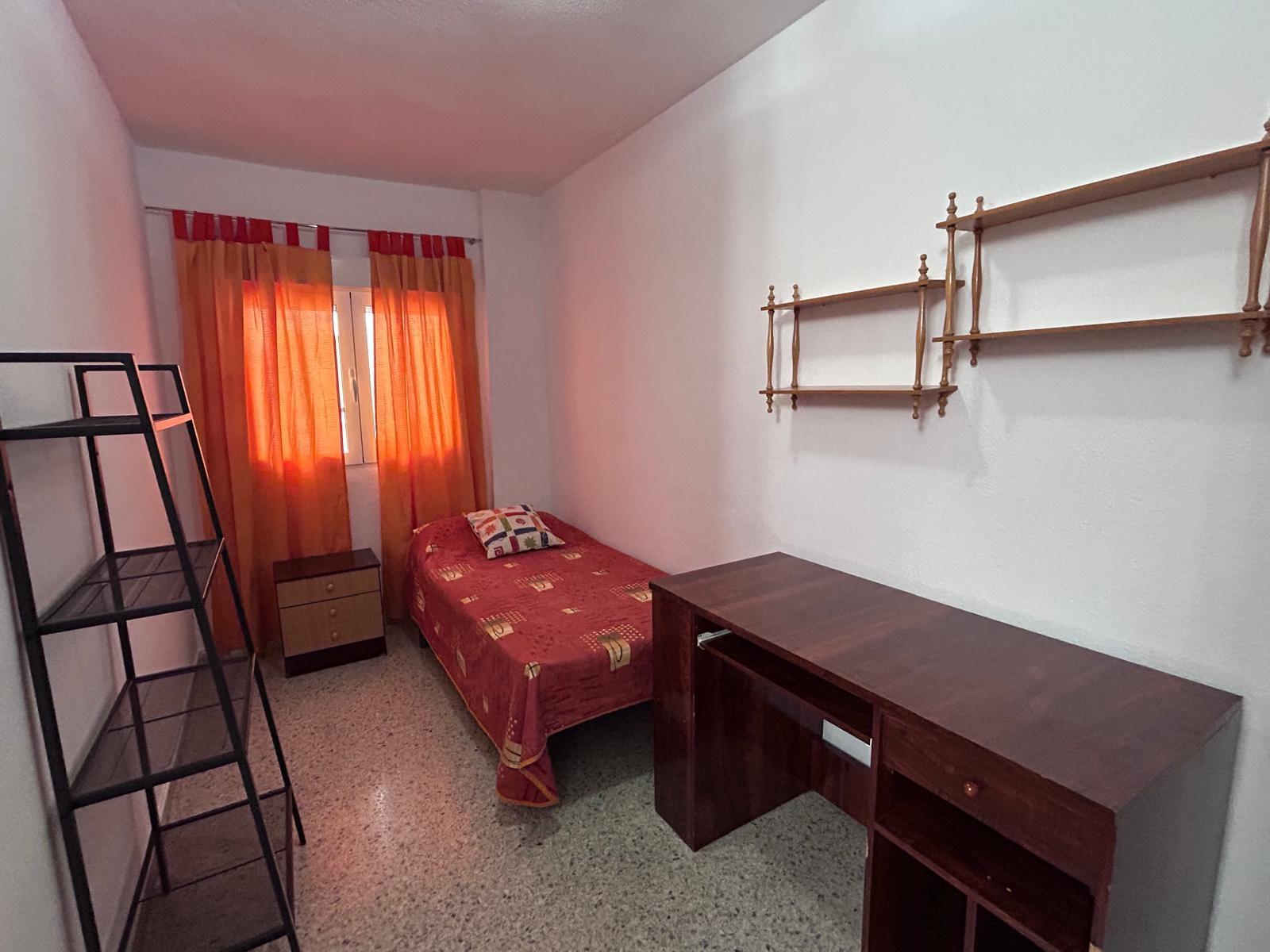 Flat for Rent in Granada