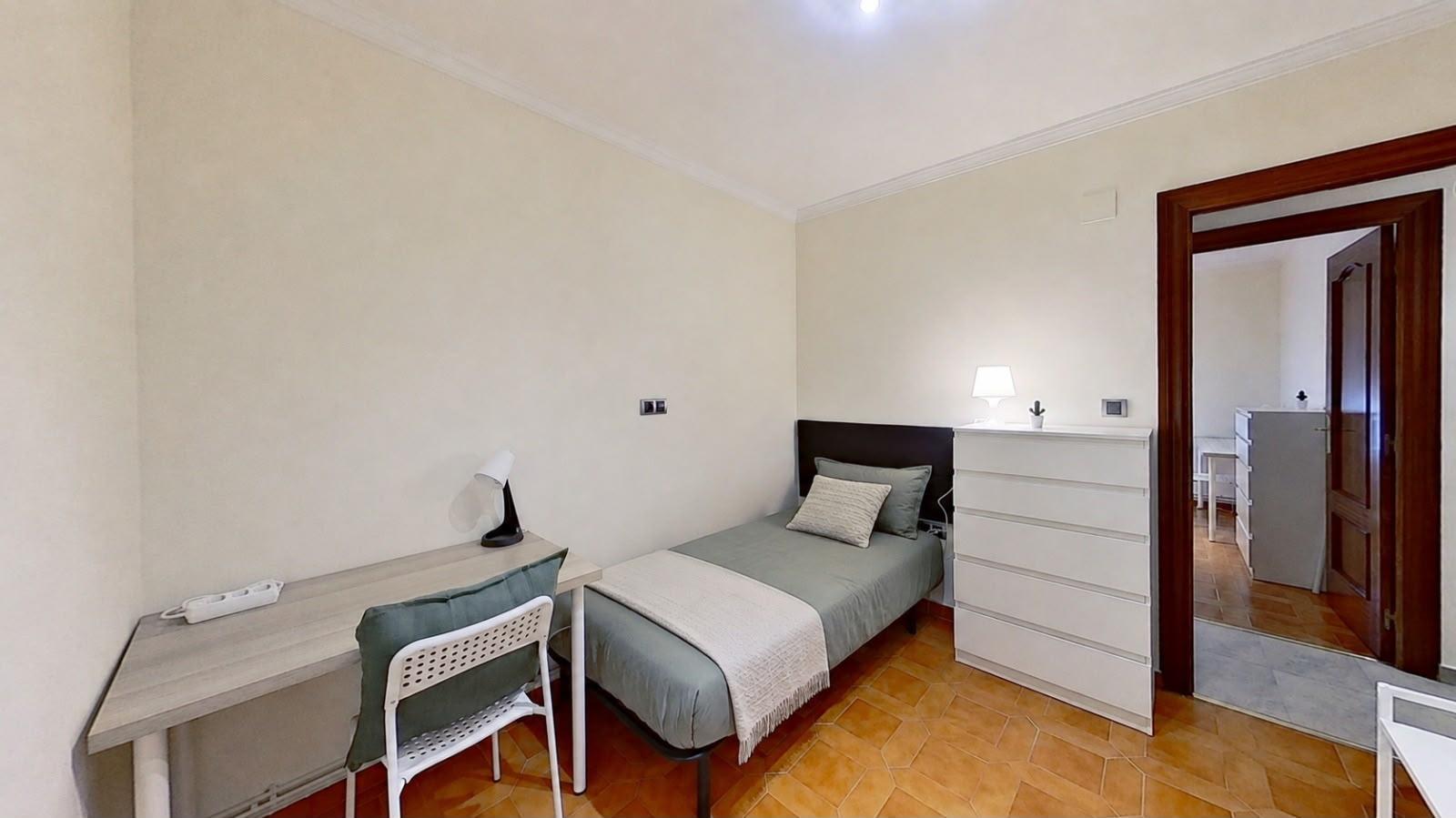 Flat for Rent in Granada