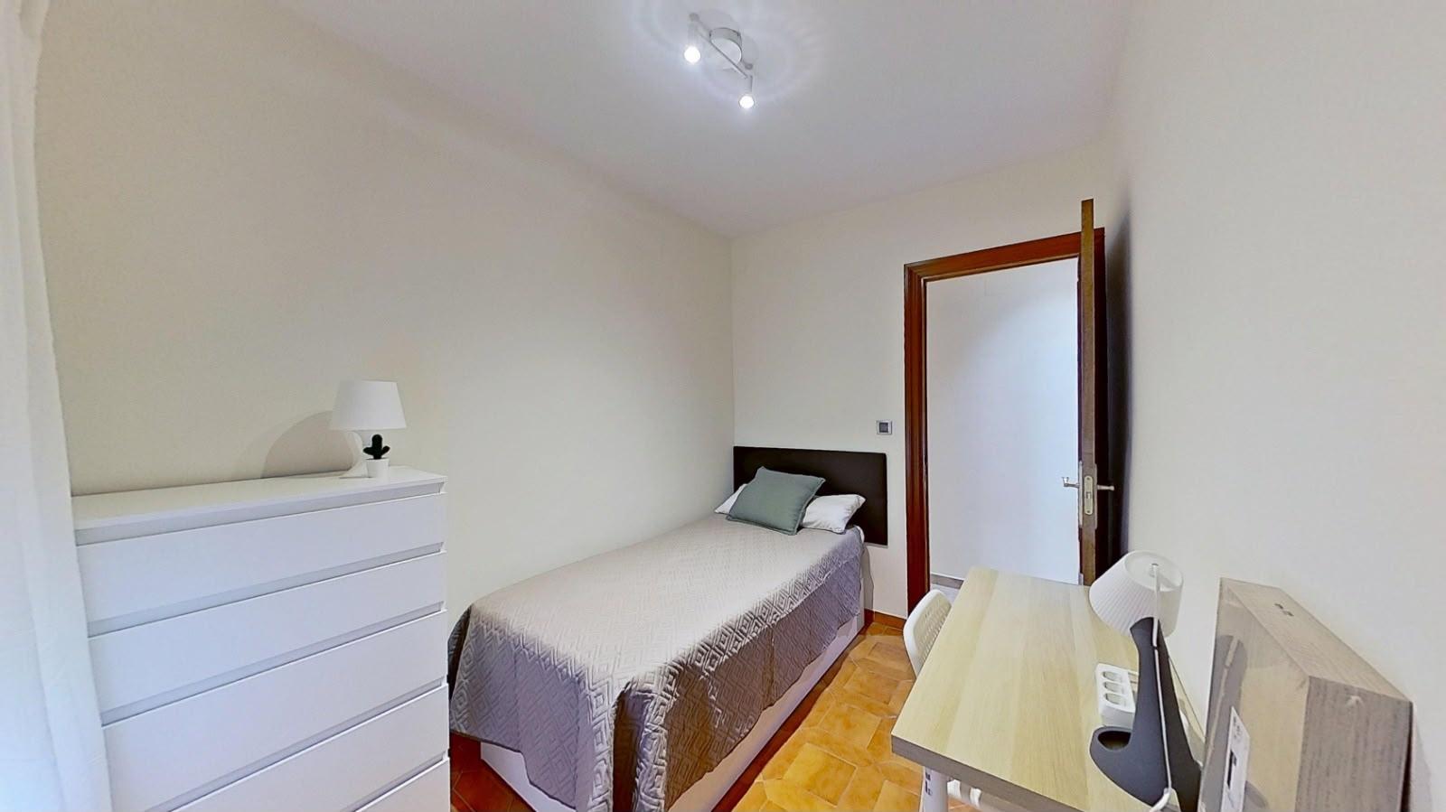 Flat for Rent in Granada