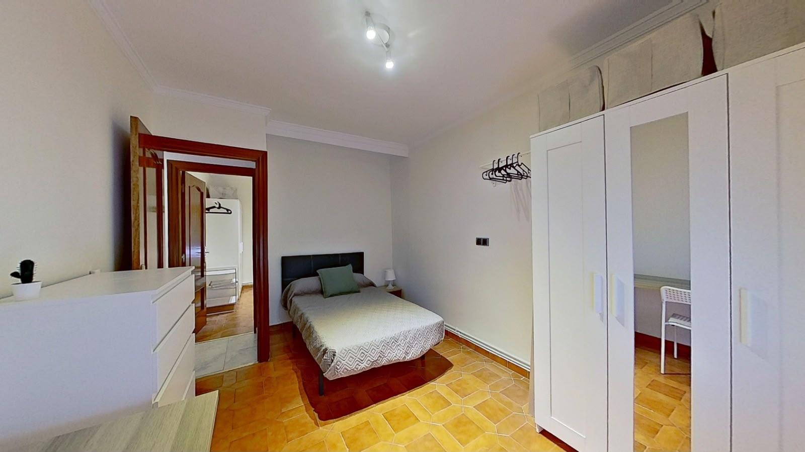Flat for Rent in Granada