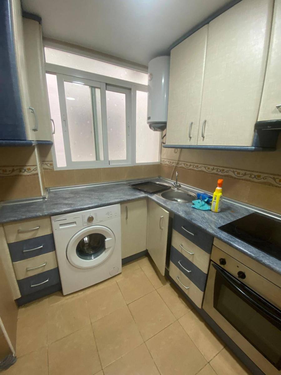 Flat for Rent in Granada