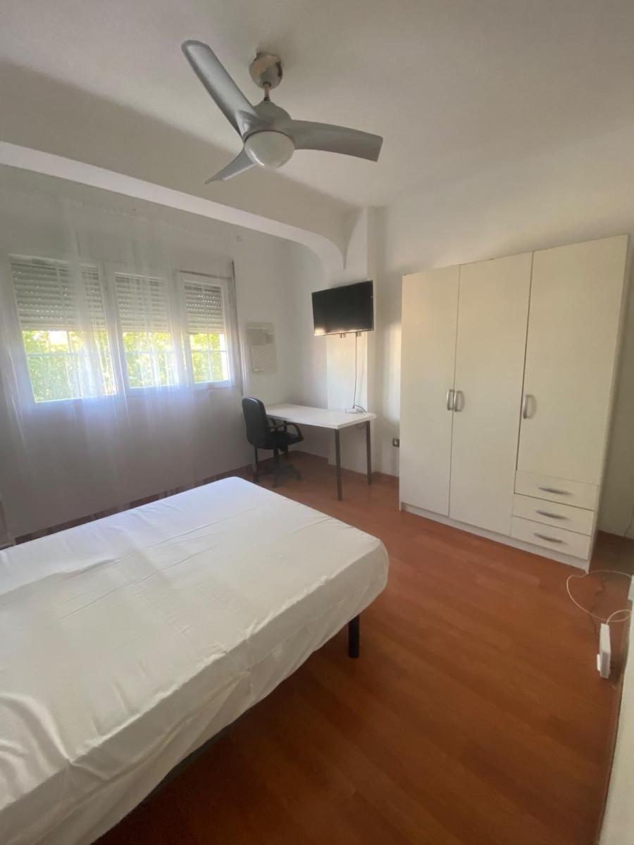 Flat for Rent in Granada