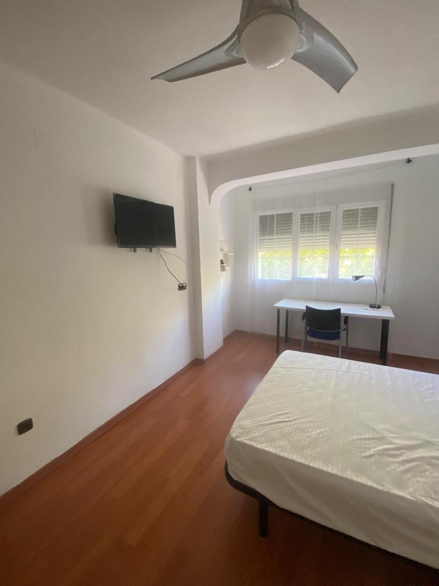 Flat for Rent in Granada