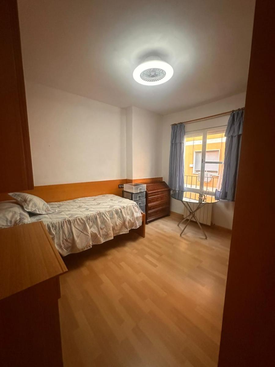 Flat for Rent in Granada
