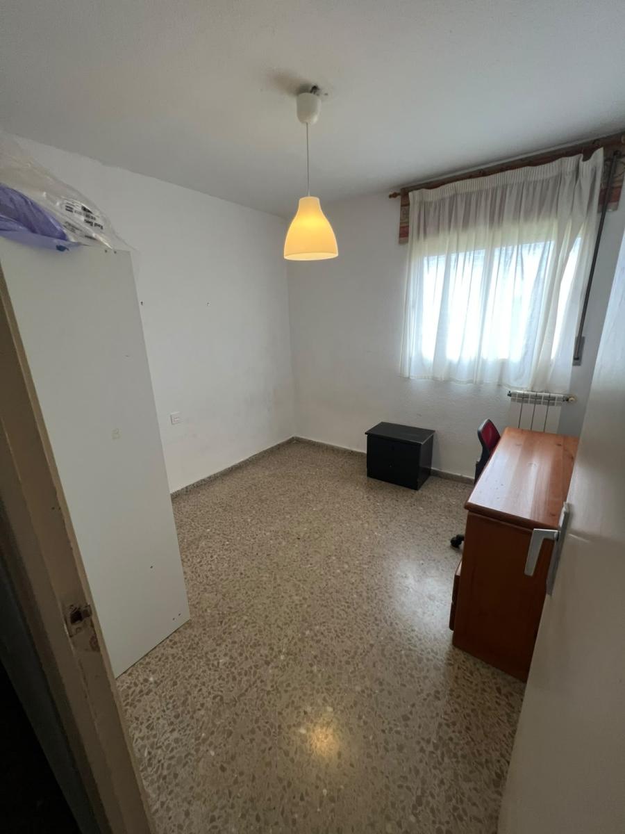 Flat for Rent in Granada