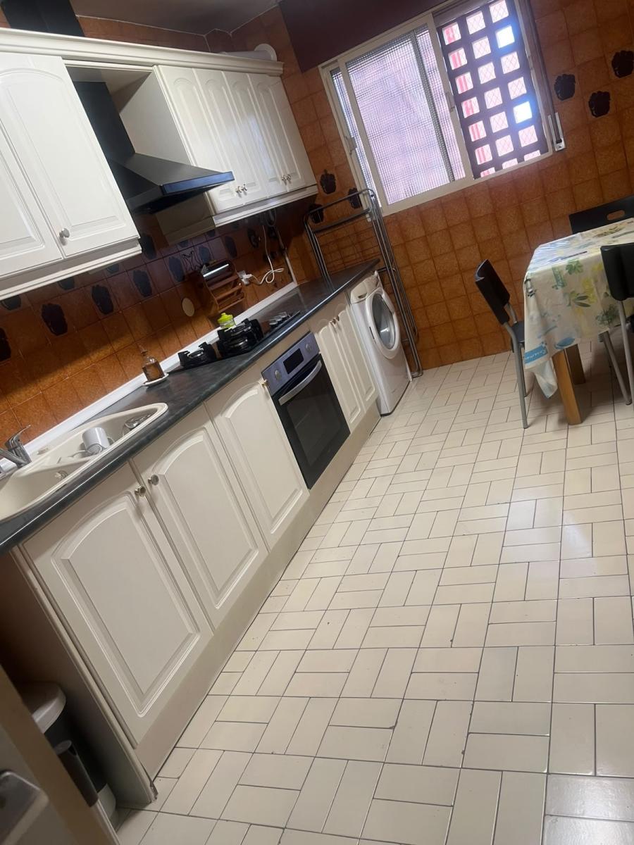 Flat for Rent in Granada