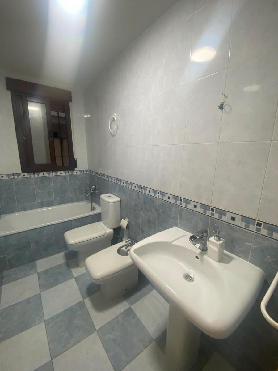 Apartment for Rent in La Zubia