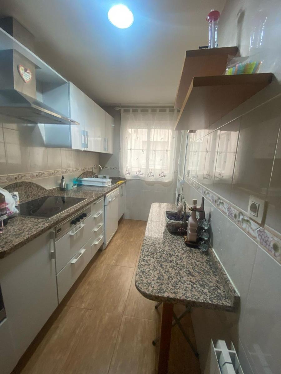 Apartamento en Alquiler en Albolote