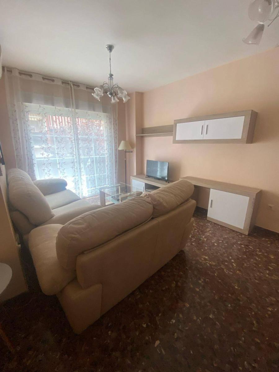 Apartamento en Alquiler en Albolote