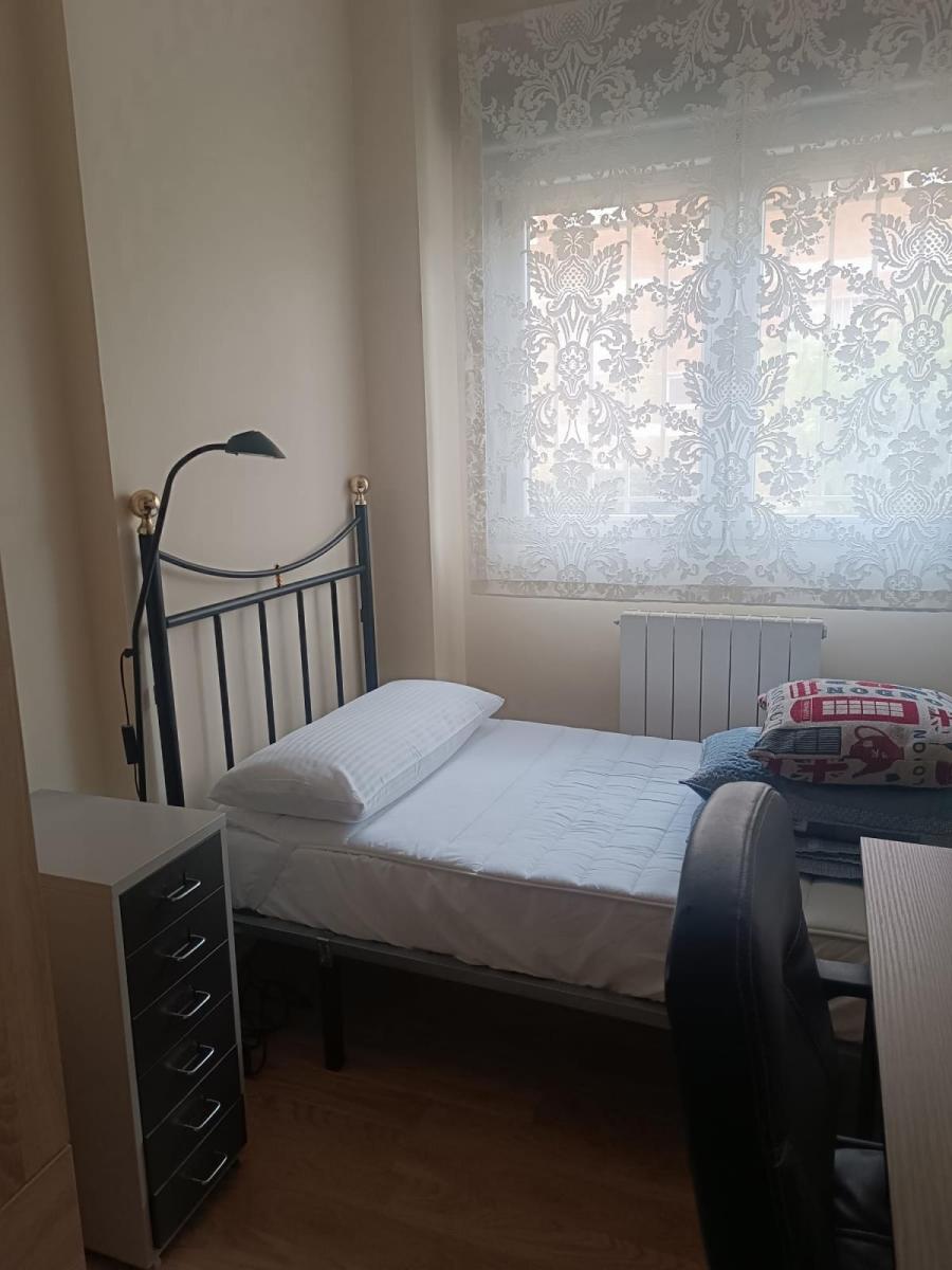 Flat for Rent in Granada