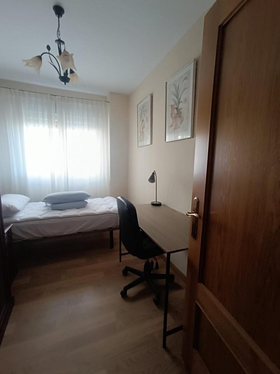Flat for Rent in Granada