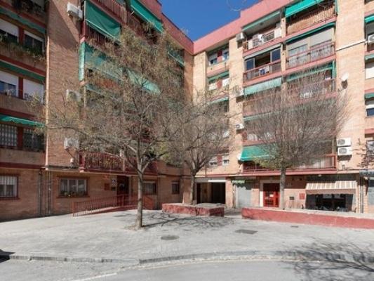 Duplex for Rent in Granada