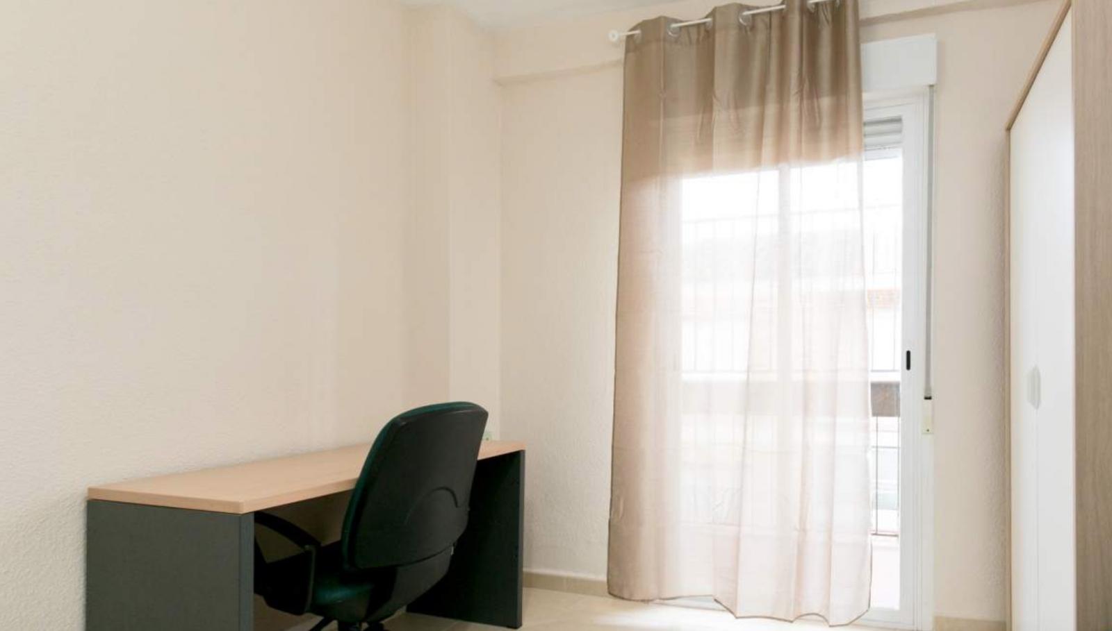 Flat for Rent in Granada