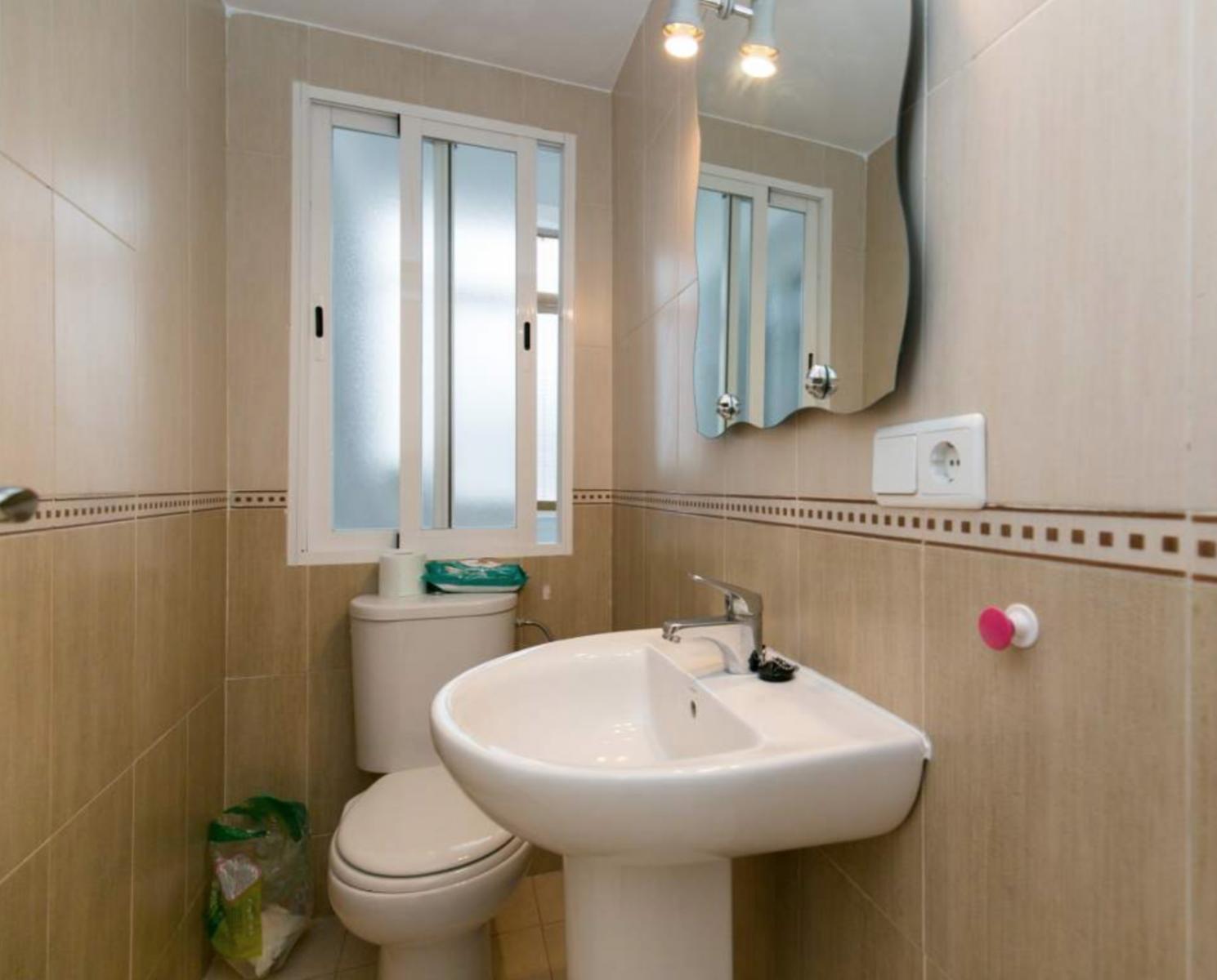 Flat for Rent in Granada