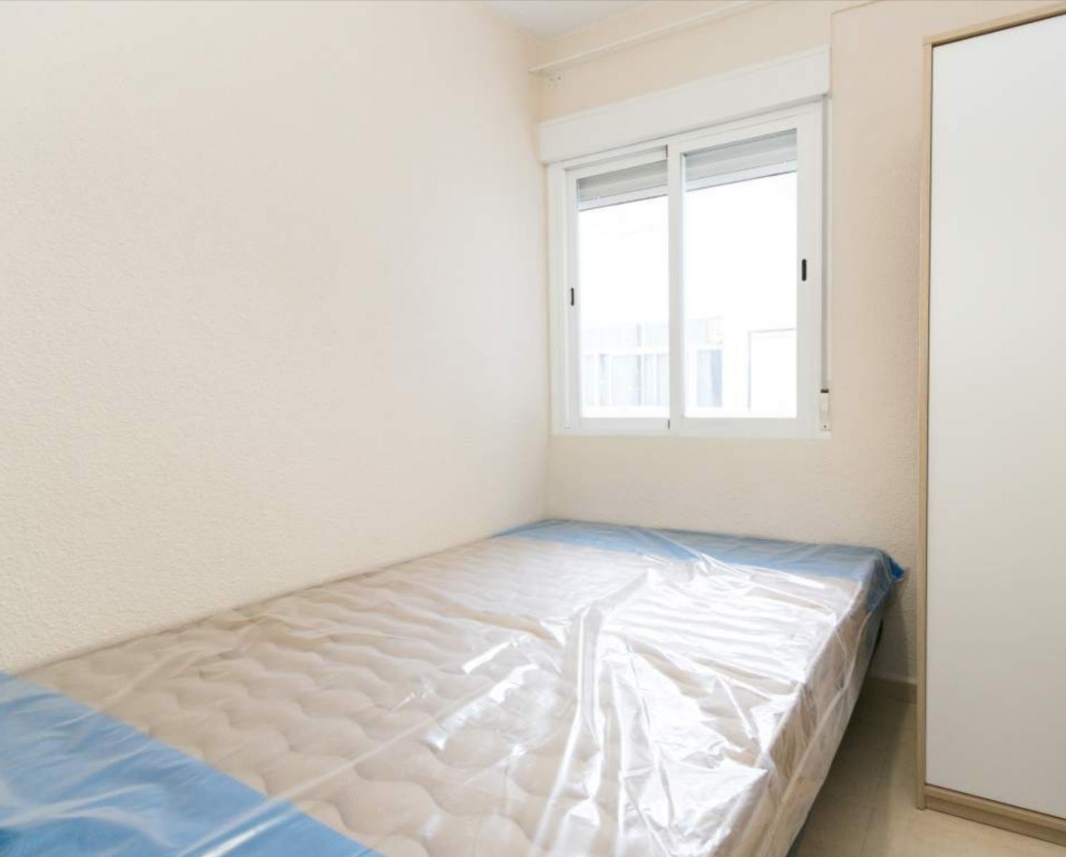 Flat for Rent in Granada